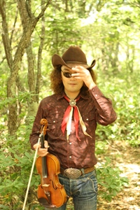 穴澤雄介屋外写真